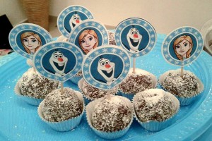 frozen-cupcake-toppers_by_helgrafx_birthday_party_decor