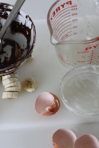 easy-chocolate-banana-brownie-recipe-30-580x870